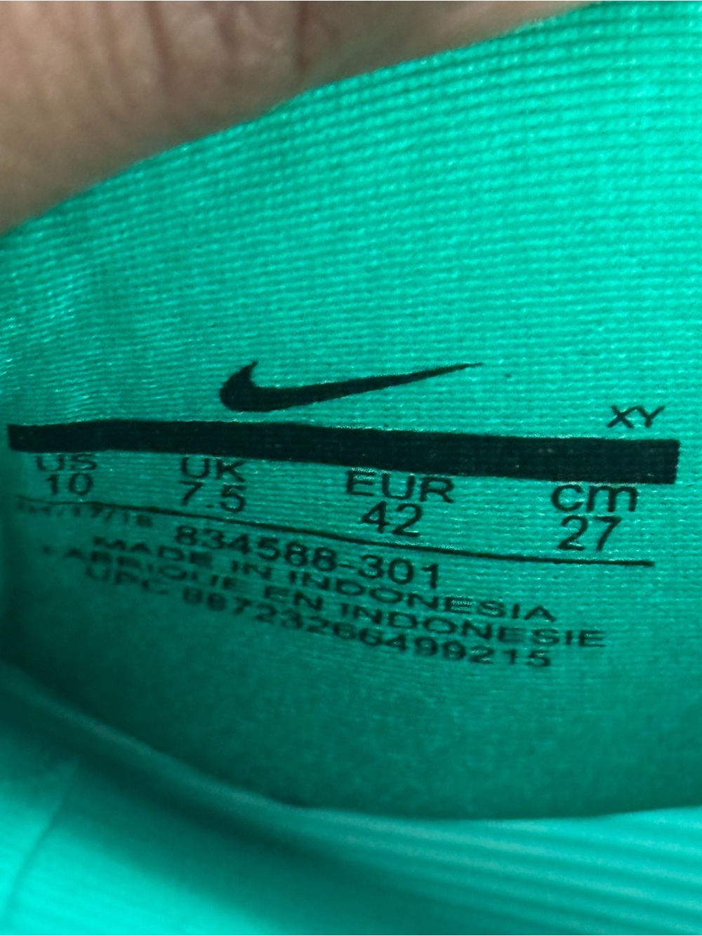 Nike Women’s Teal Slide Sandals with Black Swoosh - Picture 4 of 4